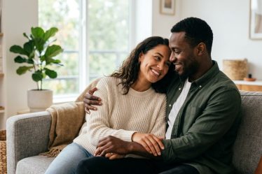 Building Emotional Intimacy That Lasts in Modern Relationships